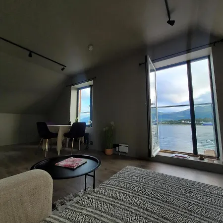 Single Elegant I Sentrum- Sea View Отель типа 