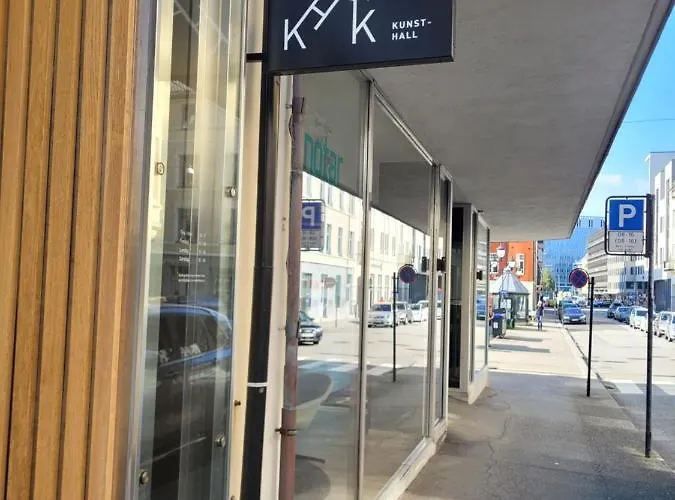 Single Elegant I Sentrum- Sea View *